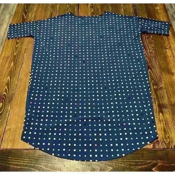LuLaRoe Irma Tunic Top Sz XS Geometric Print - Picture 5 of 9